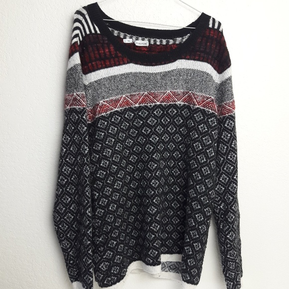 Maurices Sweaters - Maurices SZ 2 Fuzzy Knit Winter Sweater Plus SZ 2